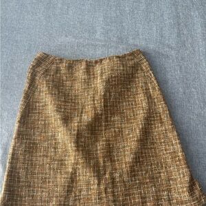 Elegant Brown Tweed Skirt